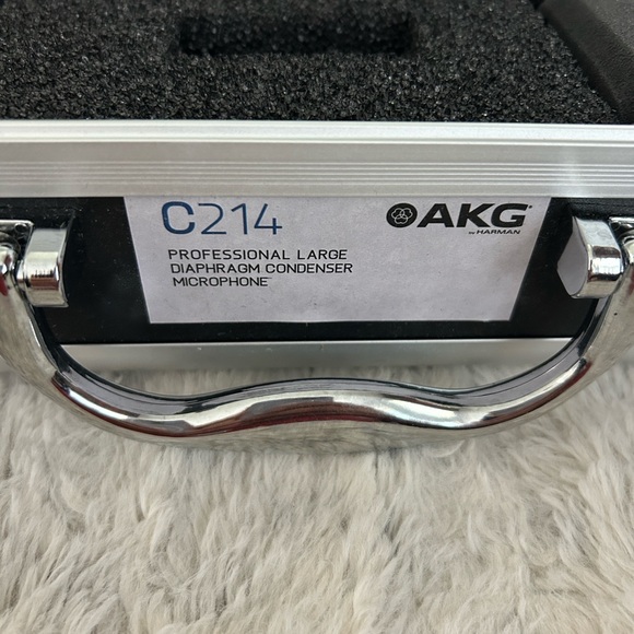 Studio Recording Set – Excellent Condition - Picture 8 of 11